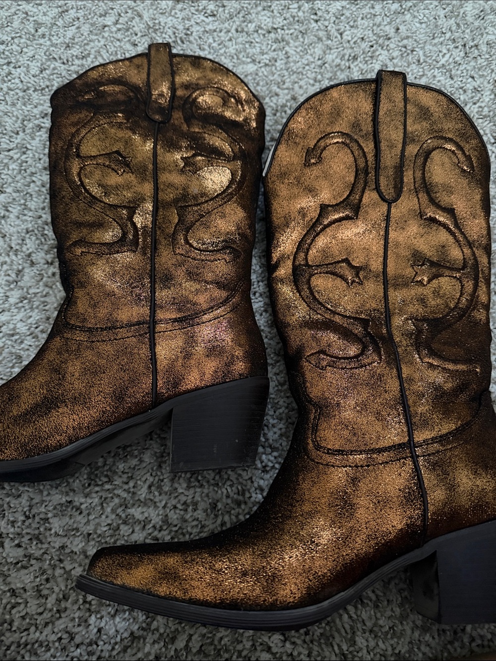 Brown/Gold Metallic Cowgirl Boots. Womens size 8. Low heel. - Picture 3 of 4